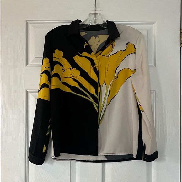 Tops - 4/$20 Floral Black and Yellow Button-Up Shirt